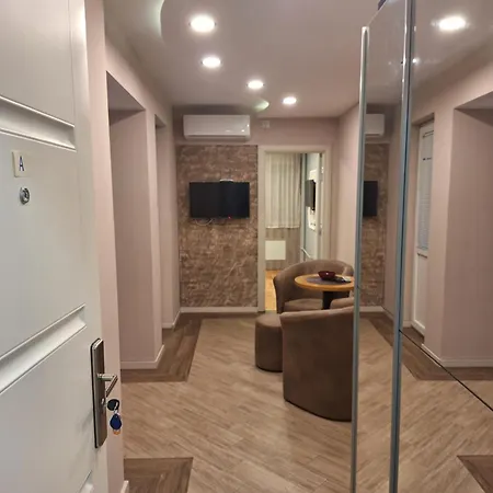 New Center 1 Apartment